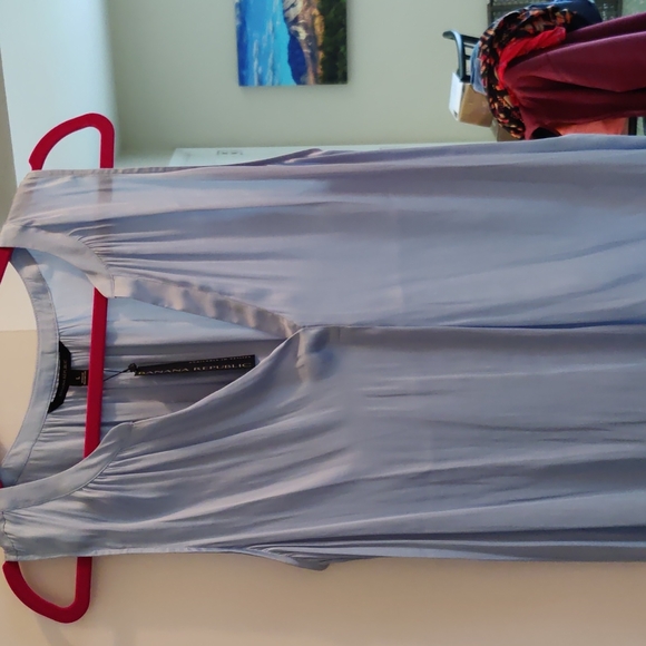 Cute sleeveless top - Picture 1 of 4